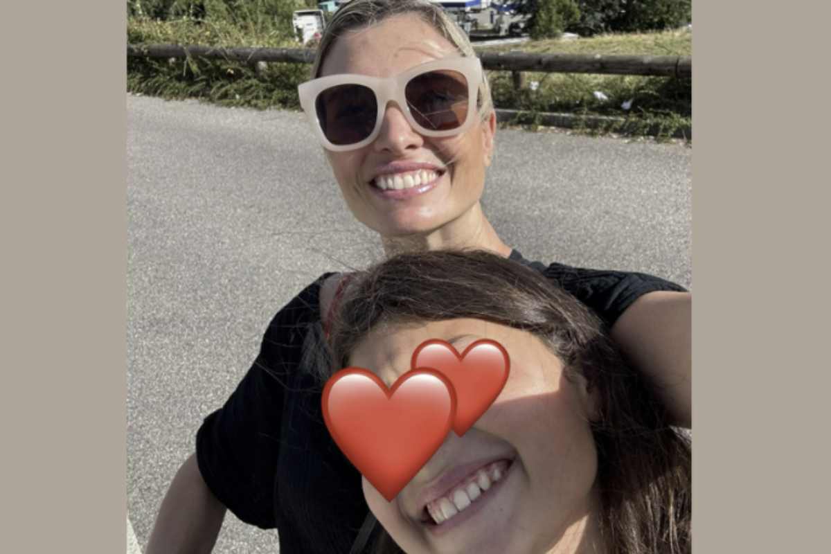 Carlotta Mantovan, la figlia Stella è cresciuta e ora è identica a papà Fabrizio Frizzi: la foto virale 2 Stella, che ha recentemente festeggiato il suo dodicesimo compleanno, è al centro di molte attenzioni non solo per la somiglianza con il padre