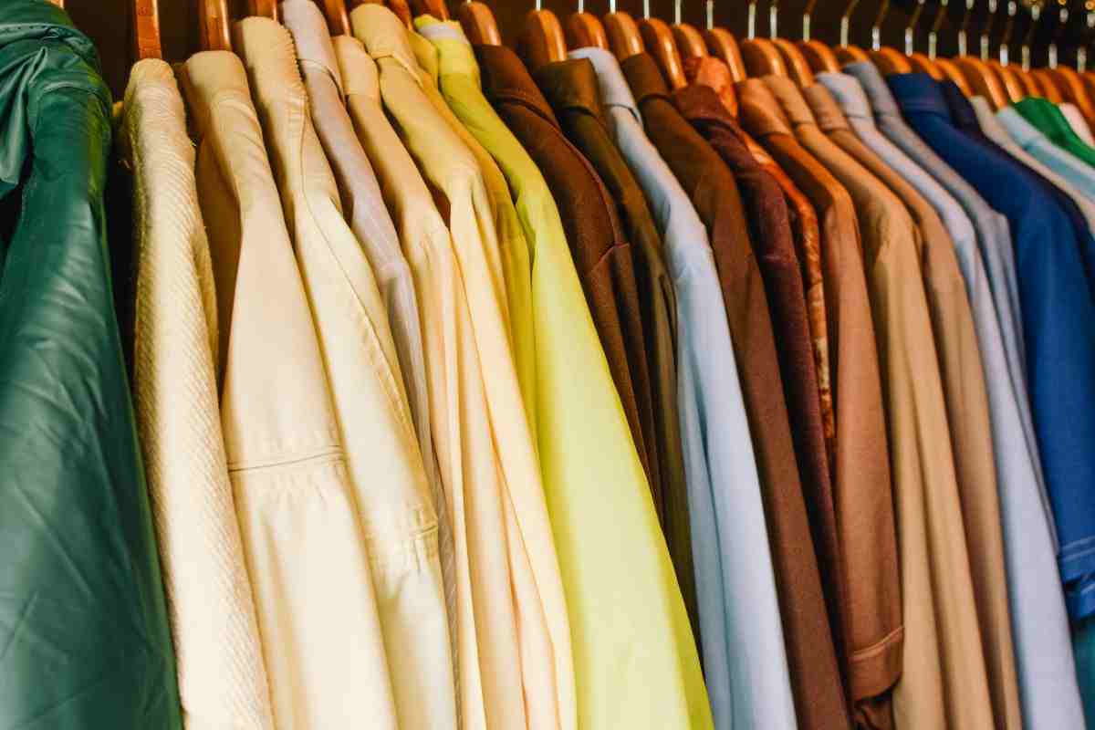 vecchie camicie come riciclarle per risparmiare 100 euro al mese