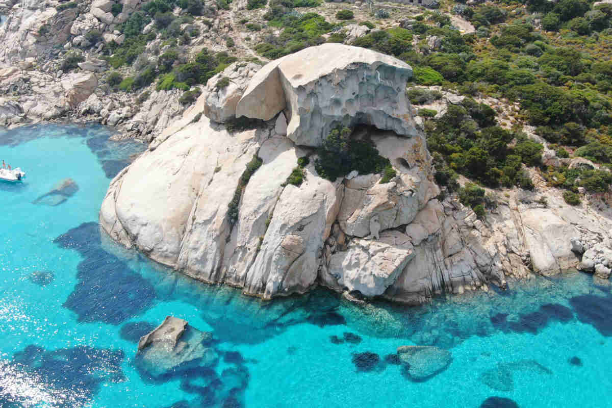 Vista dall'alto dell'arcipelago della Maddalena